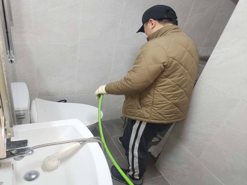 평촌 변기막힘 작업사례 19